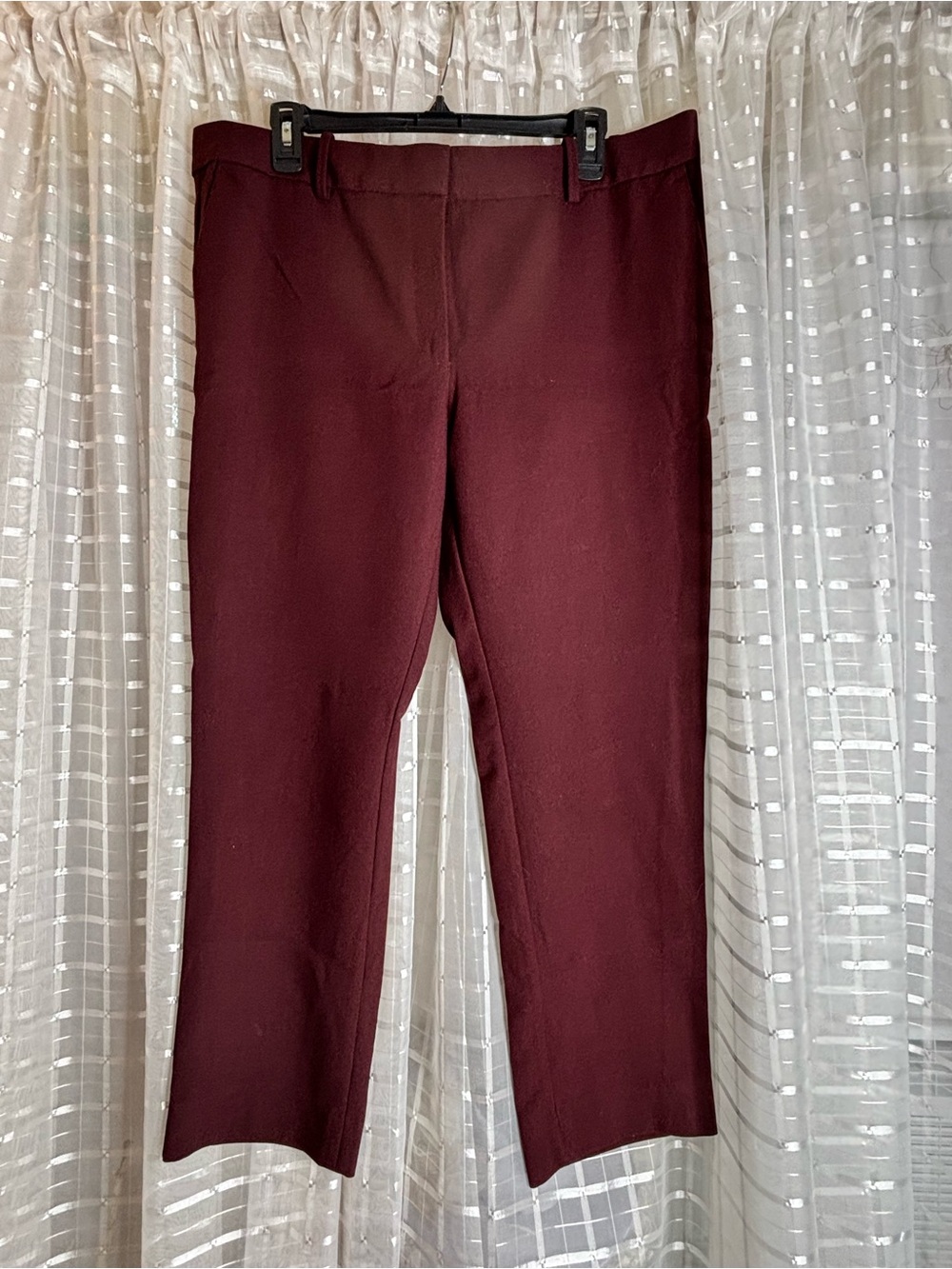 Ann Taylor Straight Leg Pants in Burgundy
